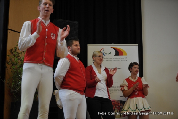 27-4-2013sitzball-dm086