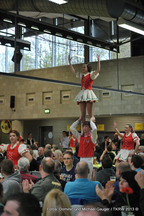 27-4-2013sitzball-dm108