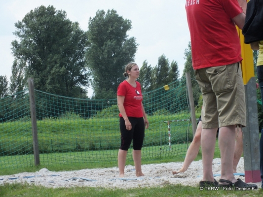 2014-8-13beachina035