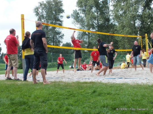 2014-8-13beachina044