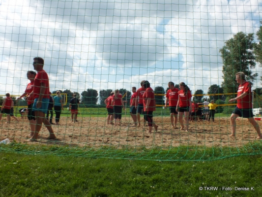 2014-8-13beachina065