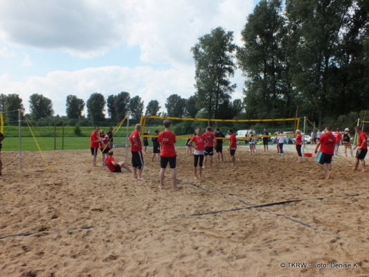 2014-8-13beachina069