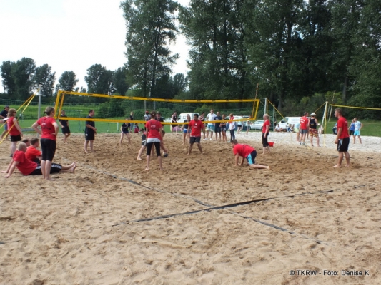 2014-8-13beachina072