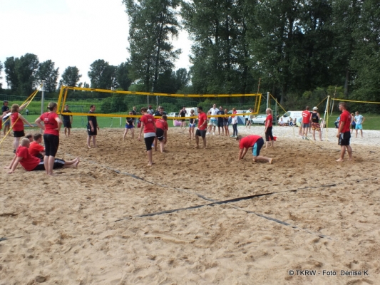 2014-8-13beachina078