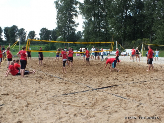 2014-8-13beachina081