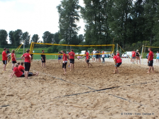 2014-8-13beachina087