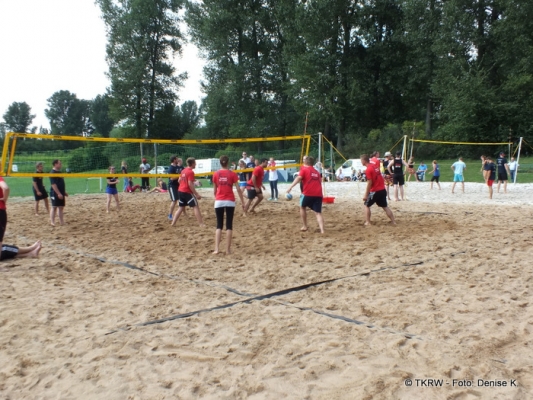 2014-8-13beachina103