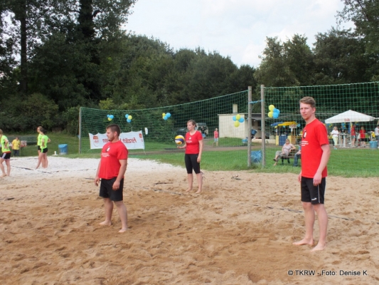 2014-8-13beachina111