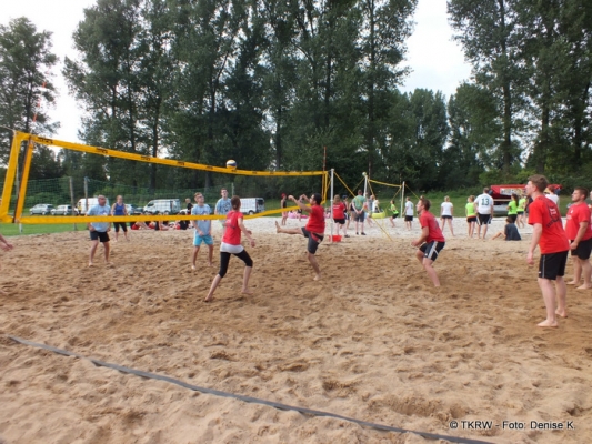 2014-8-13beachina136