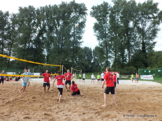 2014-8-13beachina142